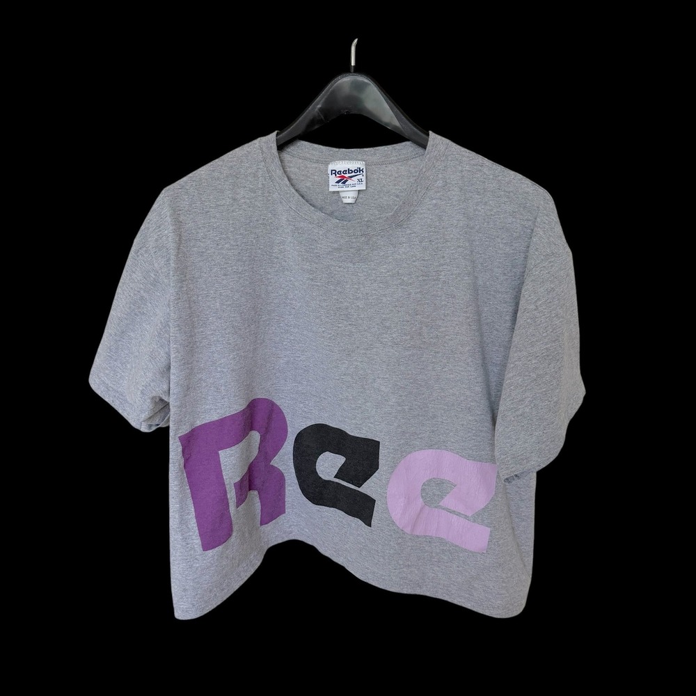 90's Reebok Vintage Cropped T-Shirt Gray Logo Made in USA XL Womens